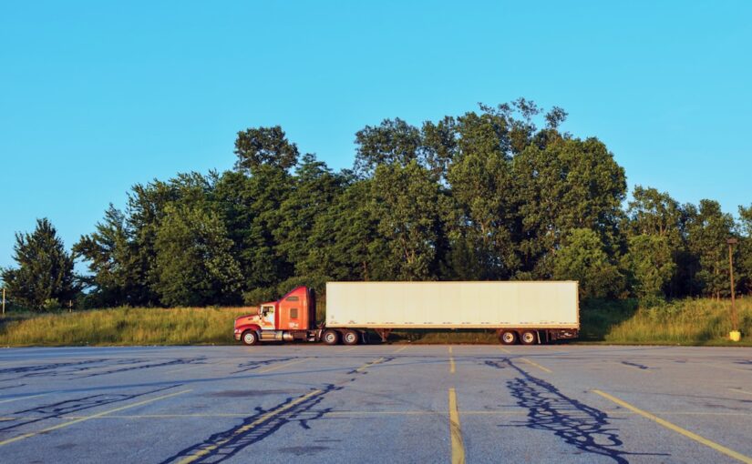 Navigating Moving and Storage Agreements: Legal Best Practices